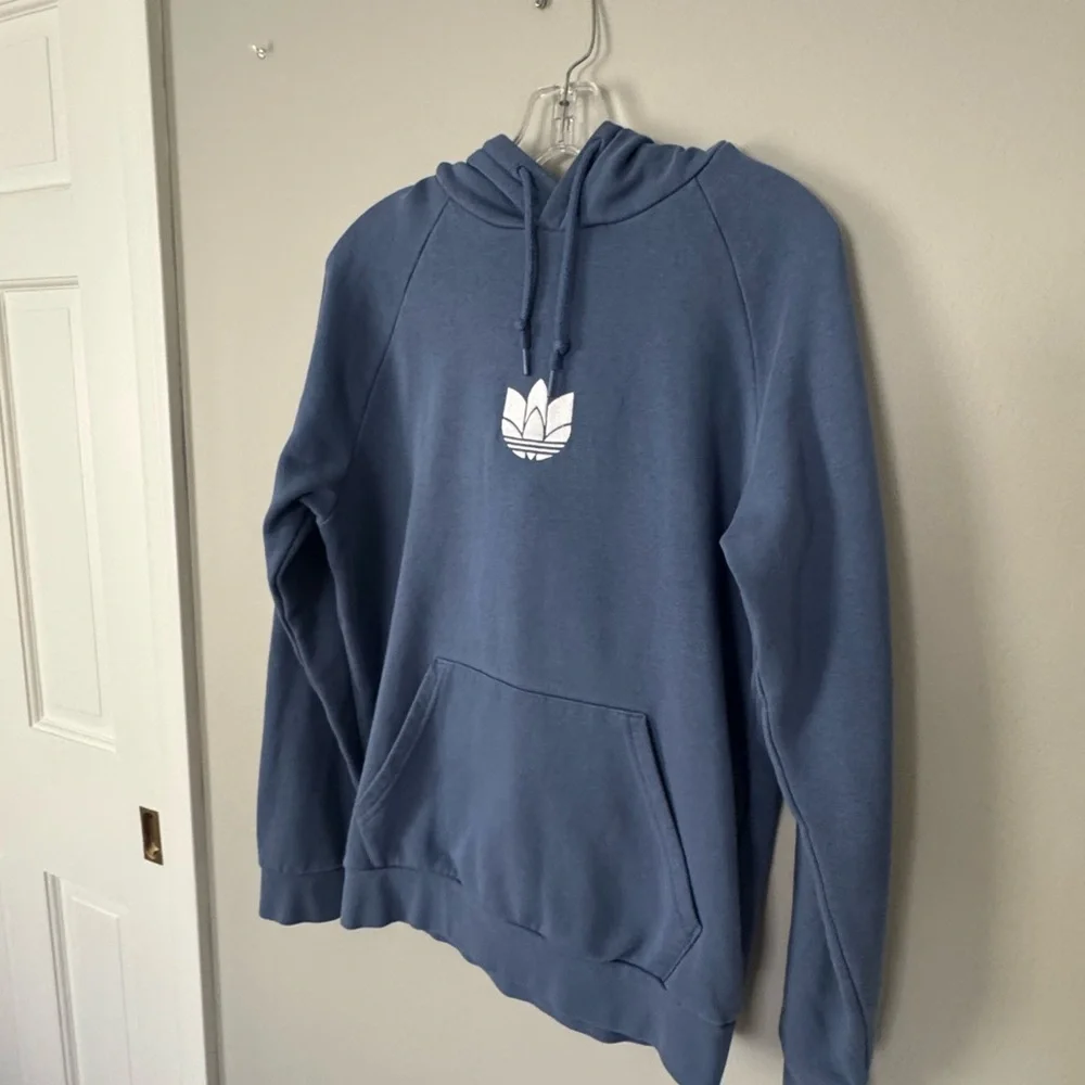 Vintage Adidas Center Trefoil Logo Hoodie Mens Small Blue Y2K Sweatshirt Soft